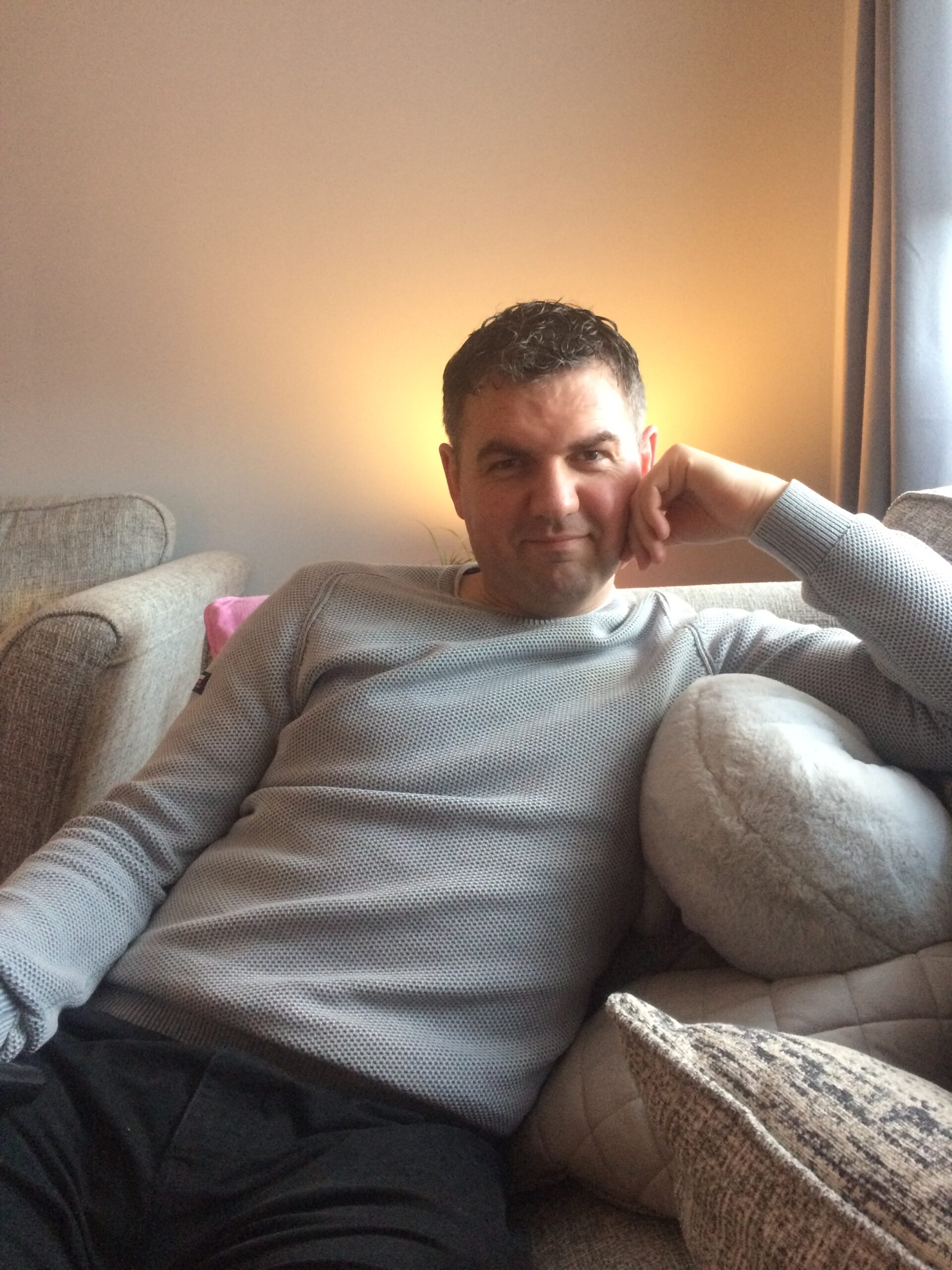 75BD50ED-6617-4A6E-A9EA-9035C9D8FF76